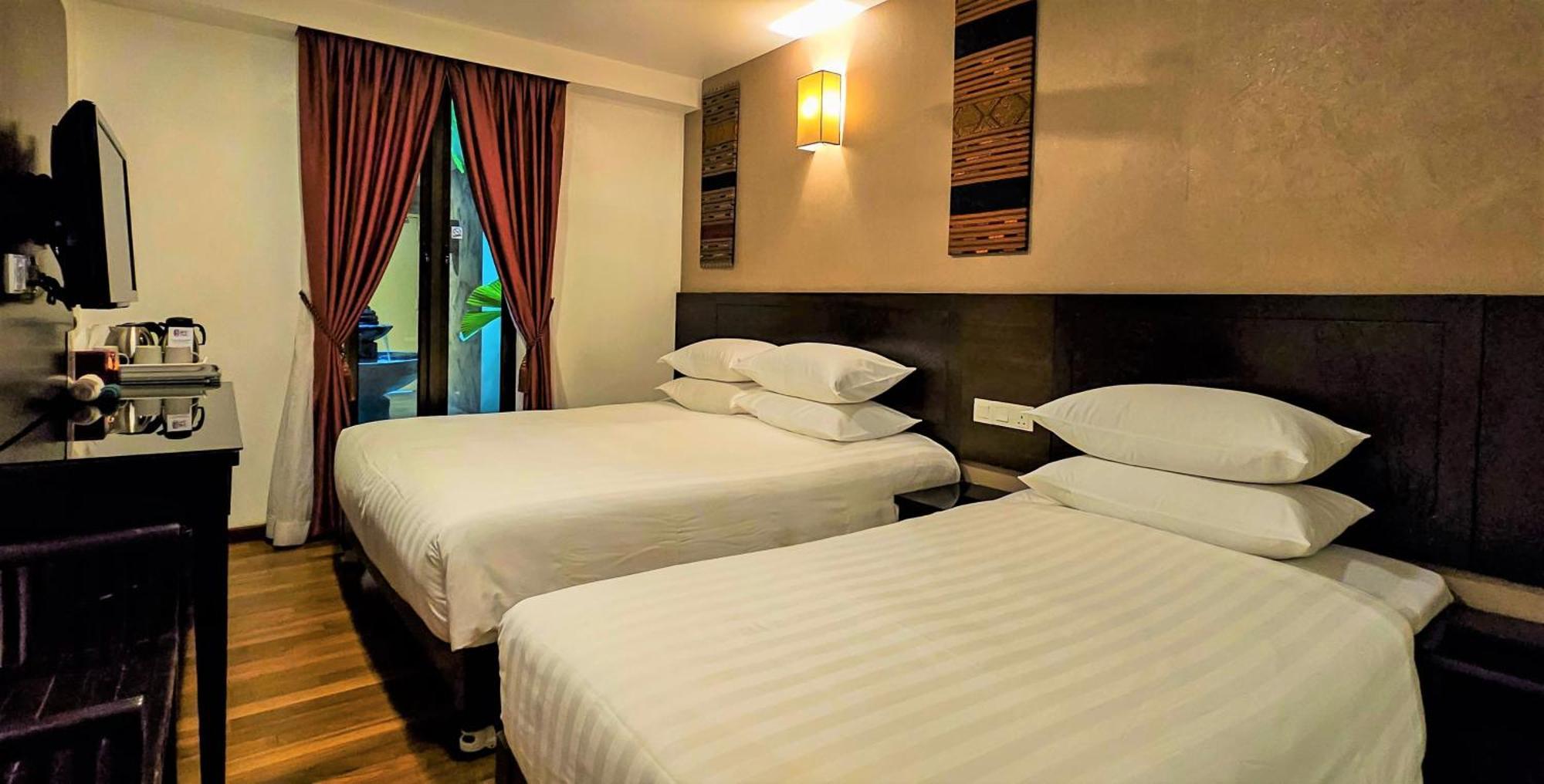Hotel Richbaliz Selayang Batu Caves Exterior photo