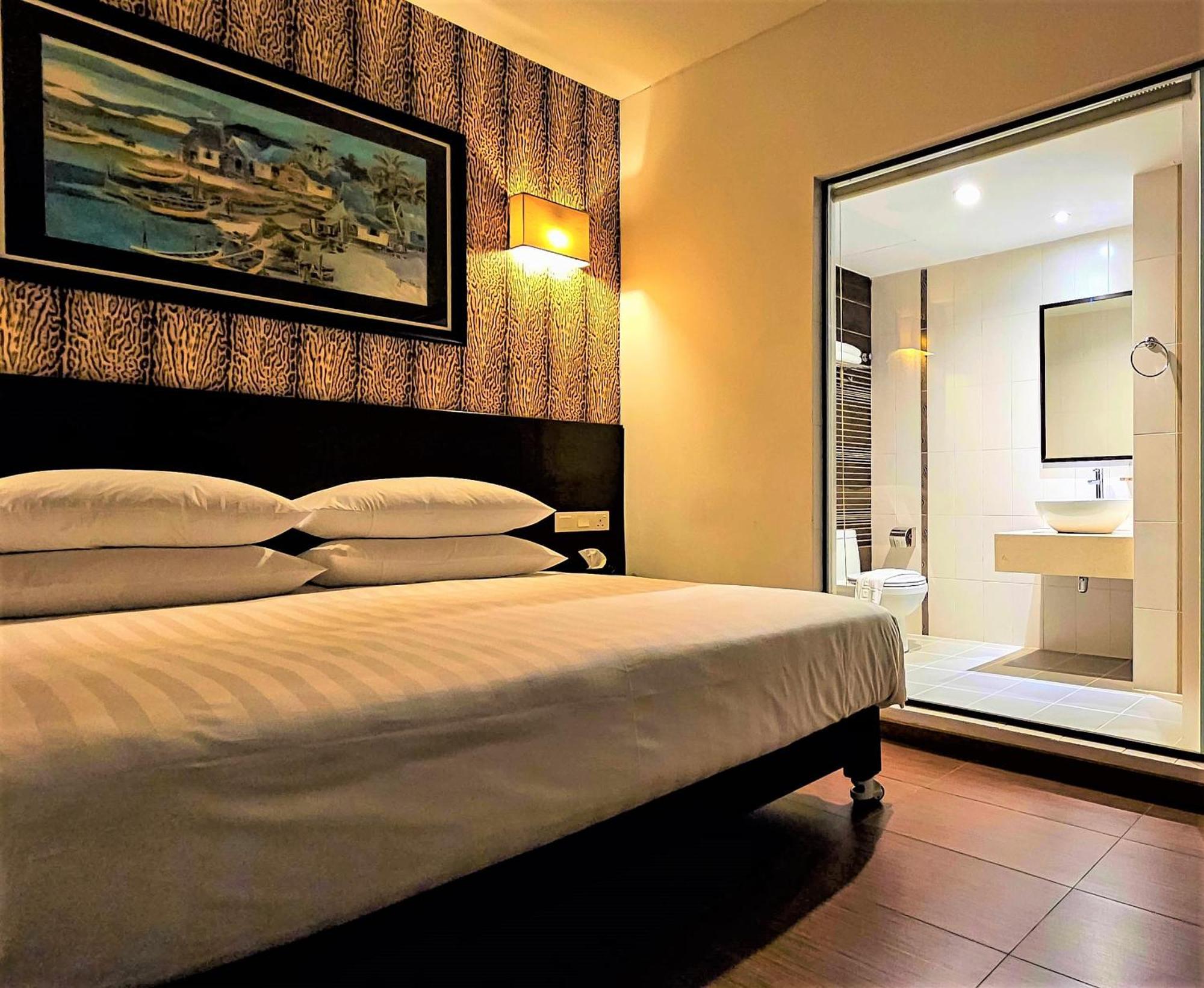 Hotel Richbaliz Selayang Batu Caves Exterior photo
